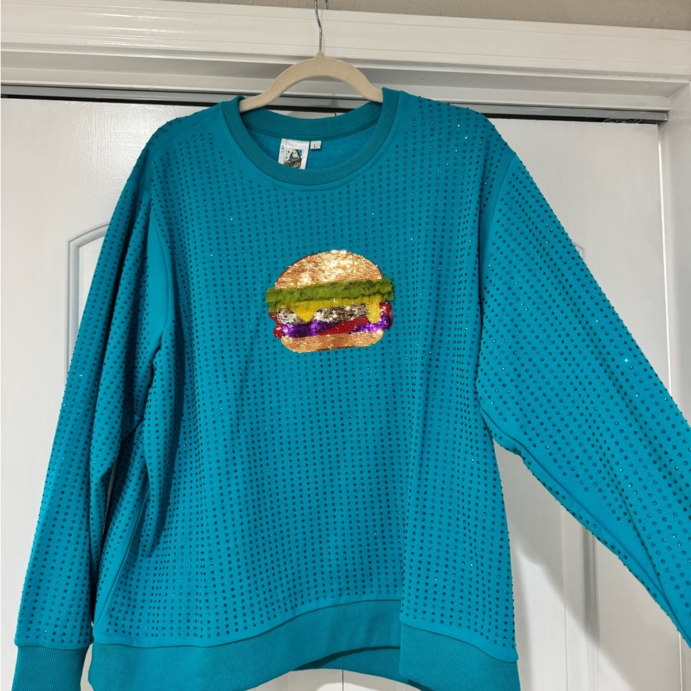 QUEEN OF SPARKLES. Hamburgers blue sweatshirt. Great condition.size large.